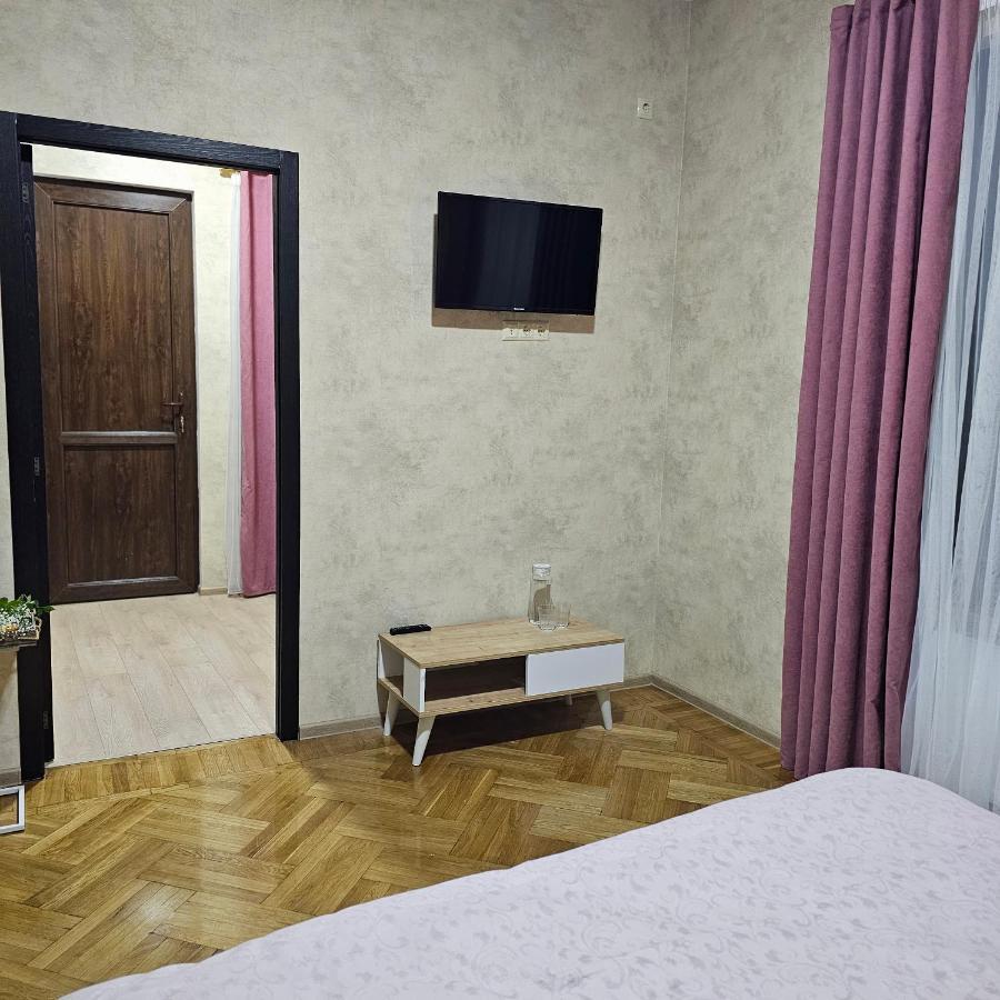 Hotel Memory Basket Kutaisi Exterior foto